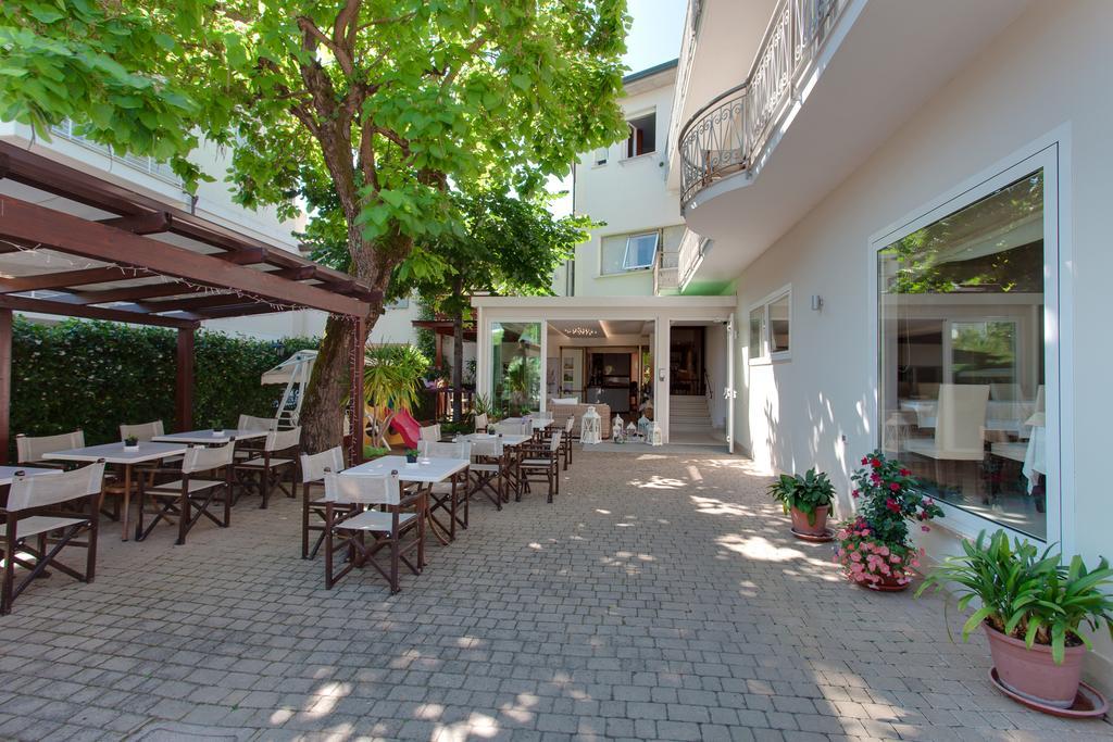 Hotel Airone - E